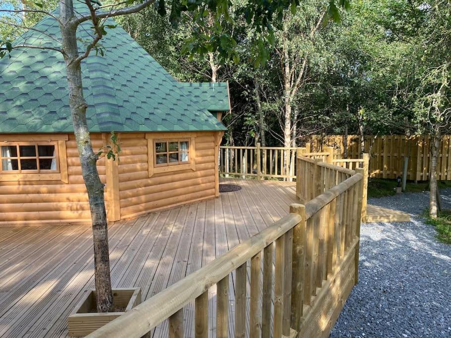 Craigshannoch Luxury 1 Bed Woodland Lodge Hot Tub Kintore Экстерьер фото